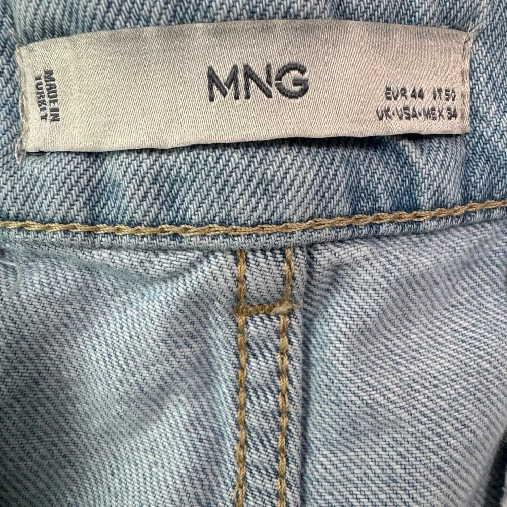 Mango MNG Denim Mens Size 34‎ Light Wash Blue  Pleated Relaxed Fit Cotton Shorts